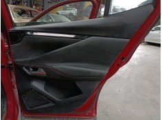 GUARNECIDO PUERTA TRASERA DERECHA 