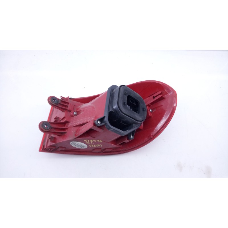 Recambio de piloto trasero izquierdo para volkswagen tiguan (5n2) t1 bluemotion referencia OEM IAM 5N0945095  