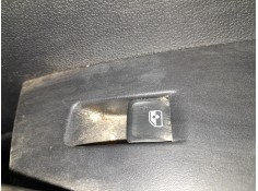 MANDO ELEVALUNAS DELANTERO DERECHO 