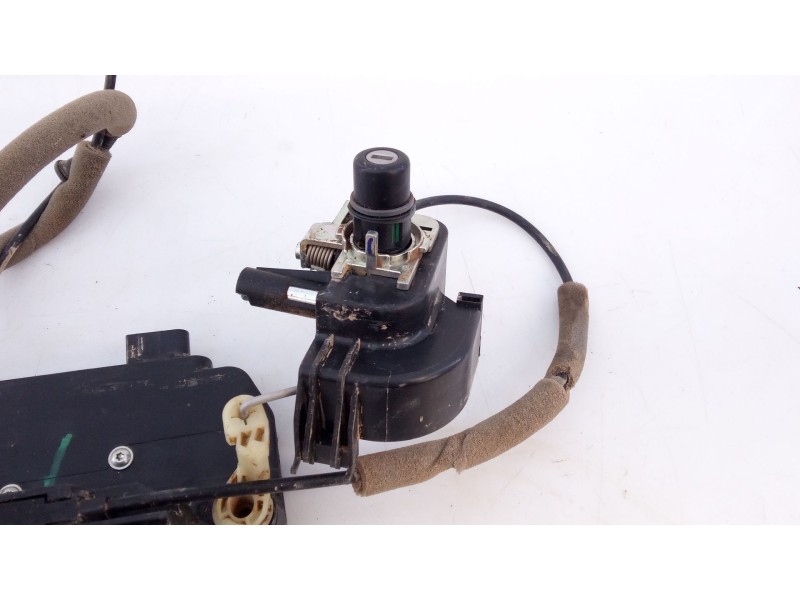 Recambio de cerradura puerta delantera izquierda para ineos grenadier todo terreno, cerrada 3.0 ttd 4x4 (gec) referencia OEM IAM