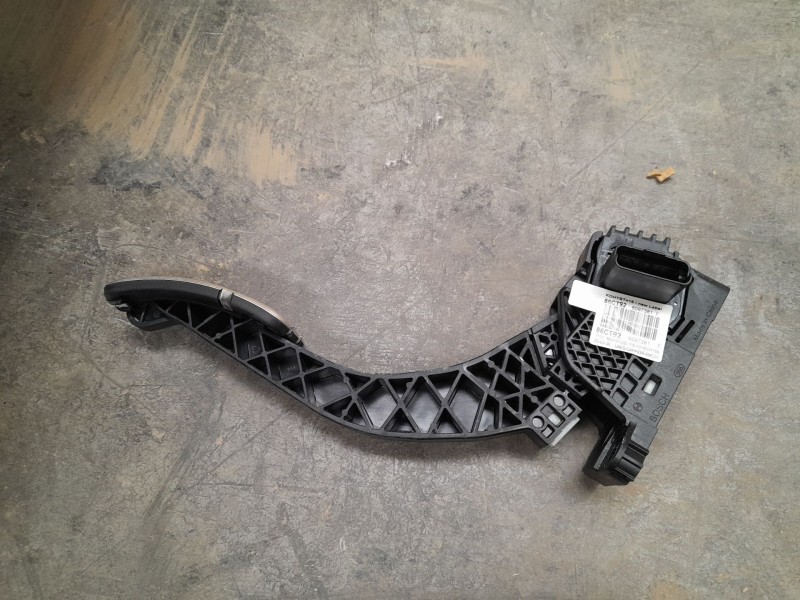 Recambio de pedal acelerador para ds ds 4 ii (fr_, fb_, f3_) e-tense 225 (f3dgzt) referencia OEM IAM 9854066280  