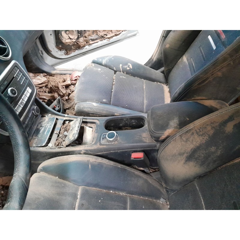 Recambio de consola central para mercedes-benz clase a (w176) a 180 (176.042) referencia OEM IAM   