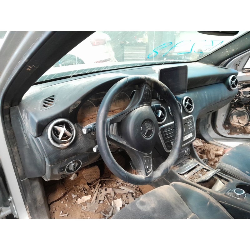 Recambio de salpicadero para mercedes-benz clase a (w176) a 180 (176.042) referencia OEM IAM   