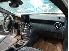 Recambio de salpicadero para mercedes-benz clase a (w176) a 180 (176.042) referencia OEM IAM    2