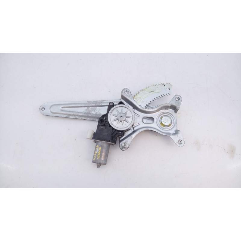Recambio de elevalunas trasero derecho para suzuki vitara 1.4 s 4x4 referencia OEM IAM 2621005680  