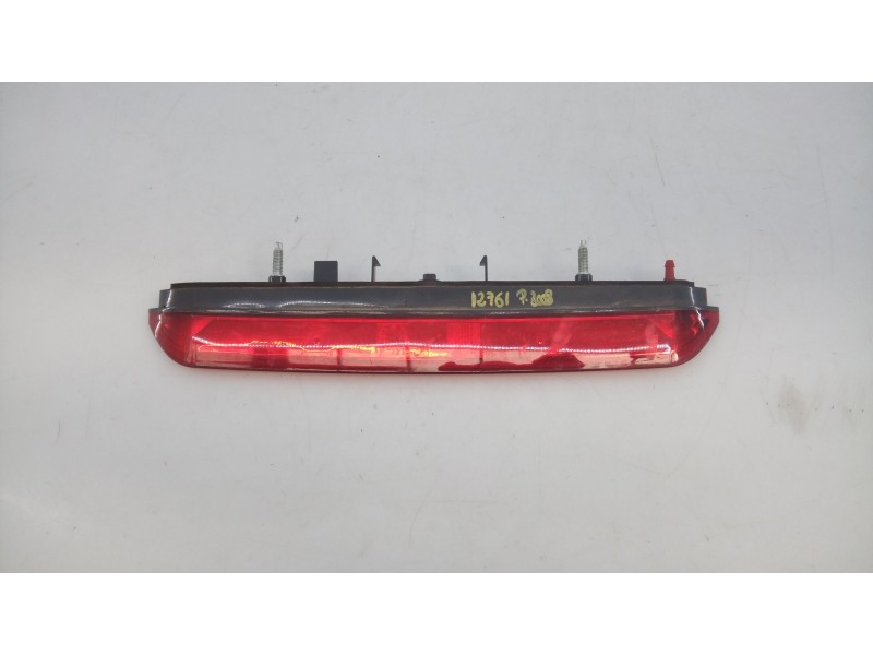 Recambio de luz central de freno para peugeot 3008 suv referencia OEM IAM   