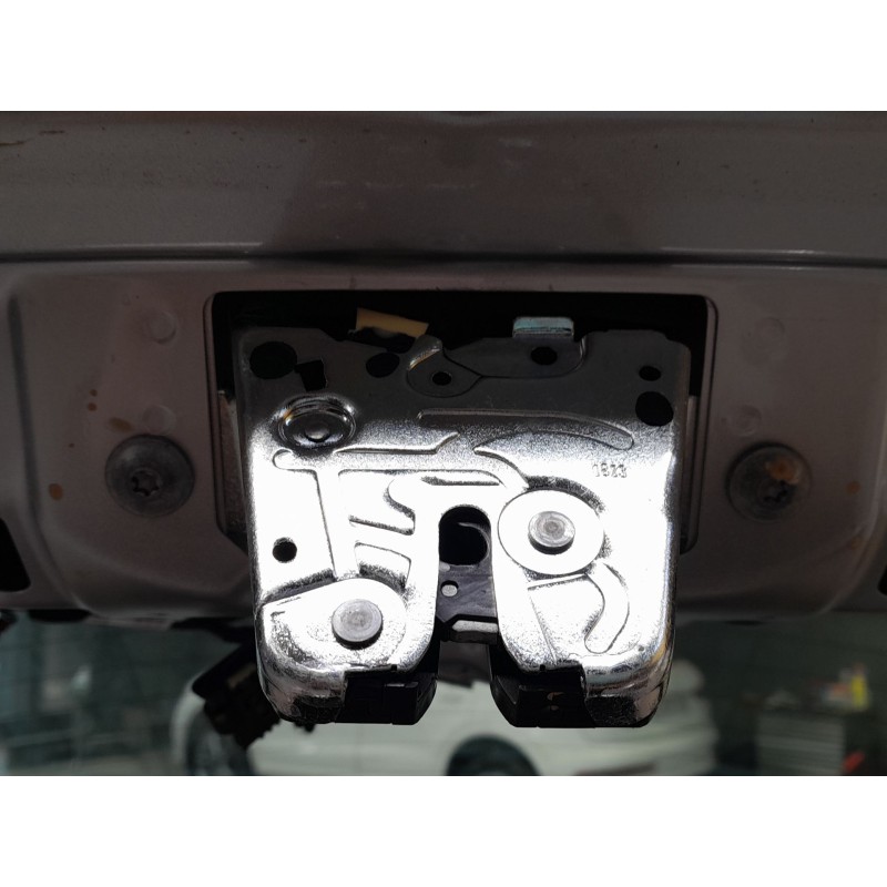 Recambio de cerradura maletero / porton para mercedes-benz clase a (w177) a 200 d (177.012) referencia OEM IAM   