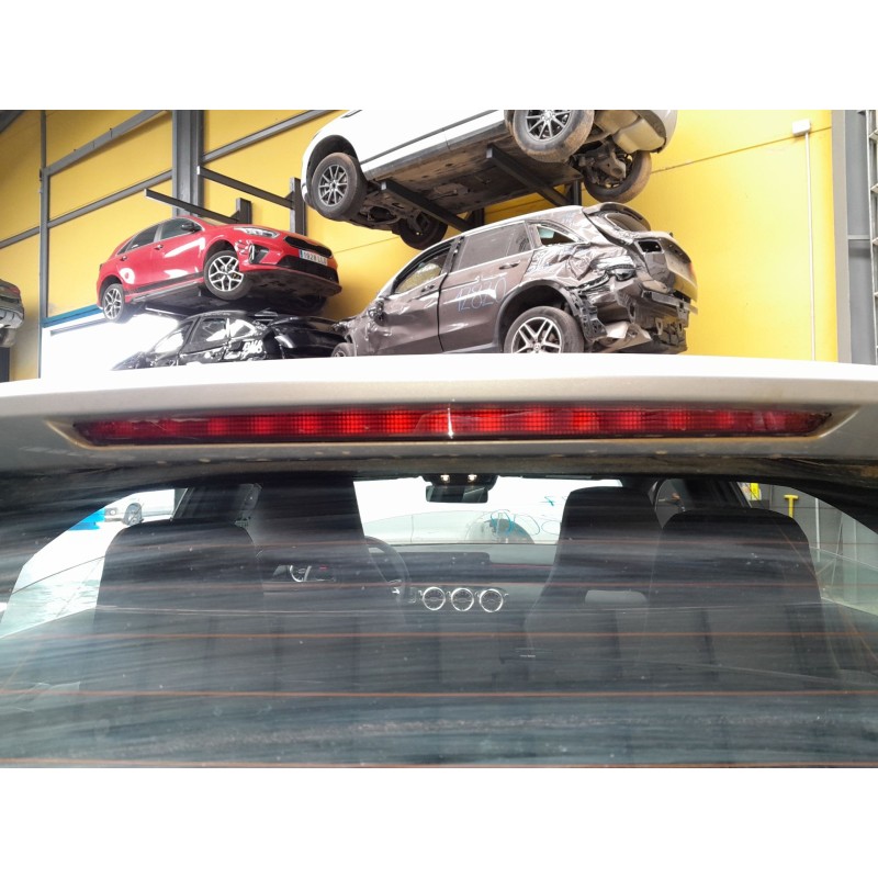 Recambio de luz central de freno para mercedes-benz clase a (w177) a 200 d (177.012) referencia OEM IAM   