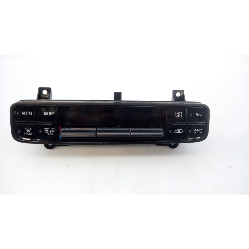 Recambio de mando climatizador para toyota auris active referencia OEM IAM 5590002C60  