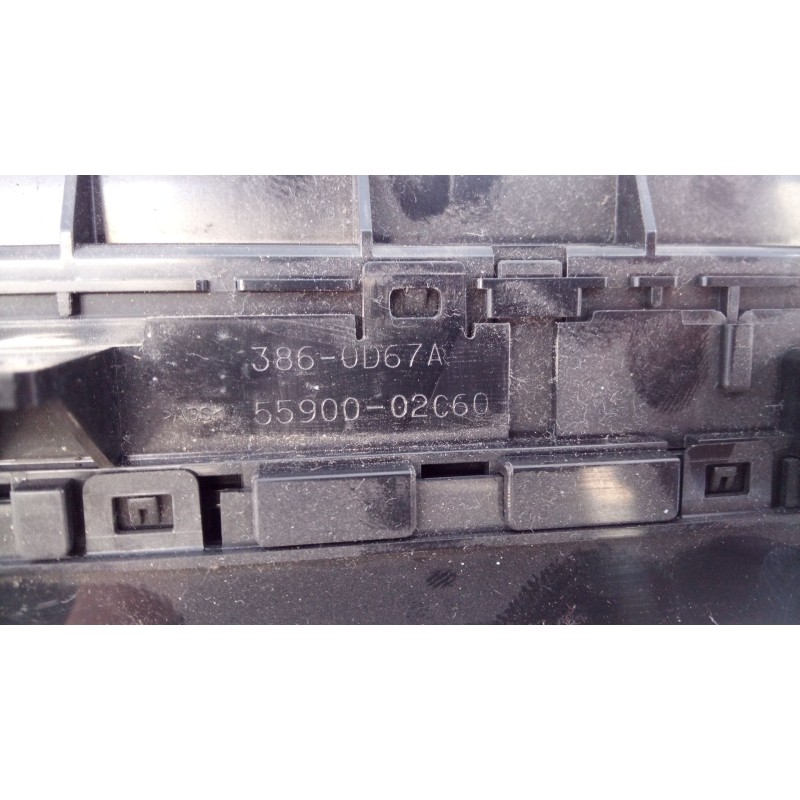 Recambio de mando climatizador para toyota auris active referencia OEM IAM 5590002C60  