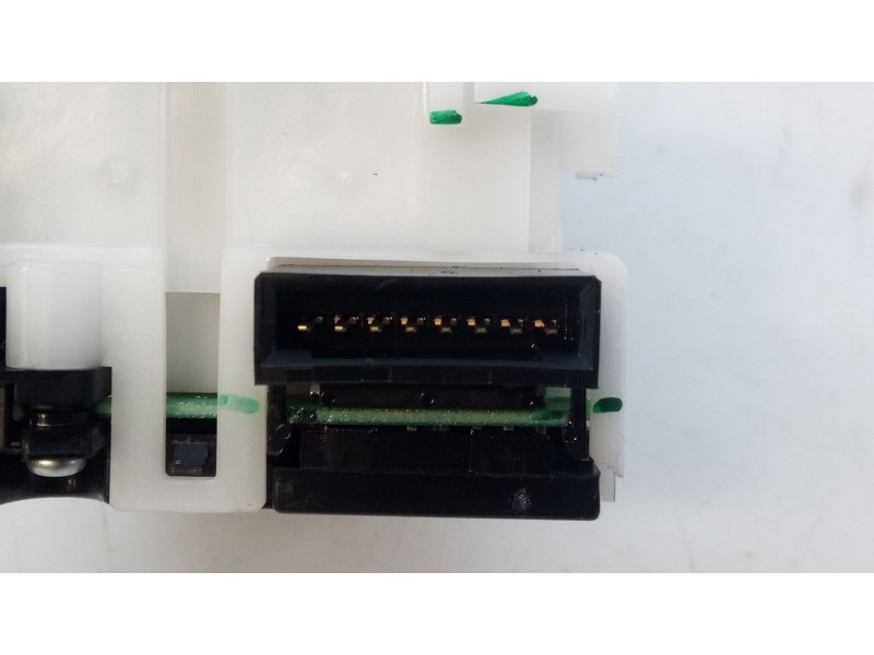 Recambio de mando limpia para nissan nv 200 (m20) referencia OEM IAM   