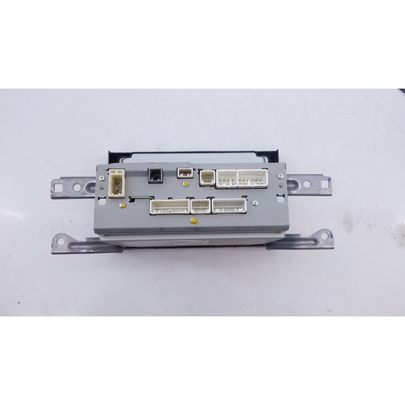 Recambio de sistema navegacion gps para toyota auris active referencia OEM IAM   