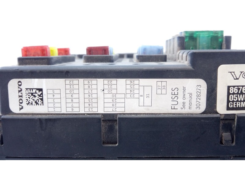 Recambio de caja reles / fusibles para volvo xc90 2.4 d momentum geartronic (7 sitze) referencia OEM IAM 12217799  