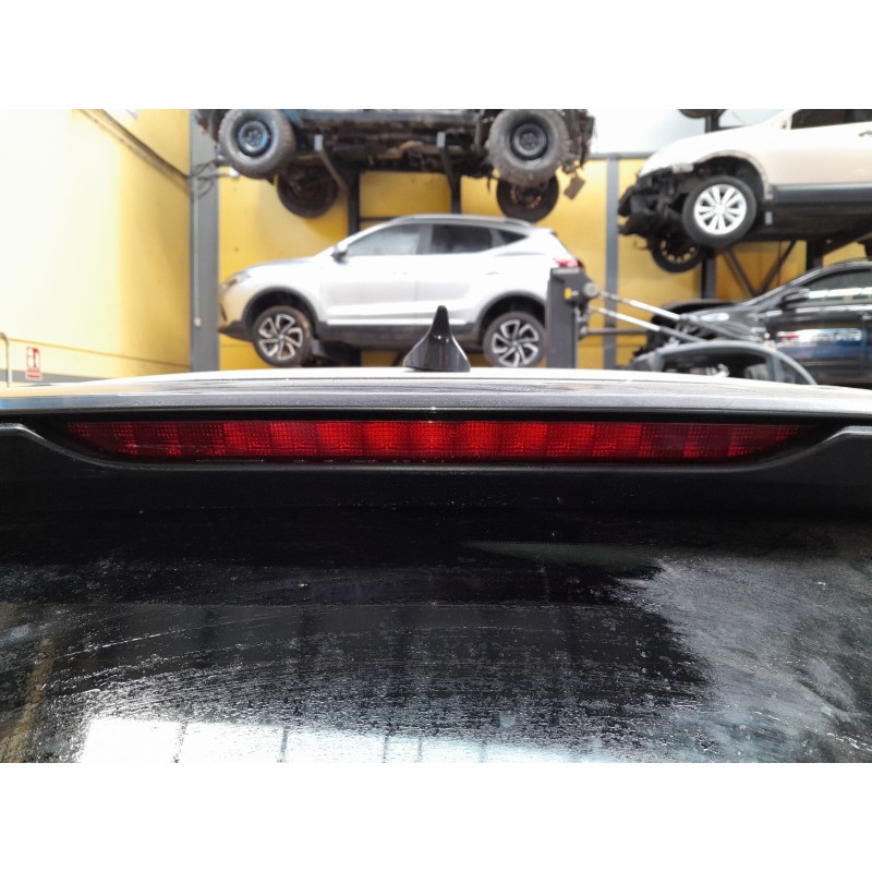 Recambio de luz central de freno para mazda cx-5 (kf) 2.0 referencia OEM IAM   