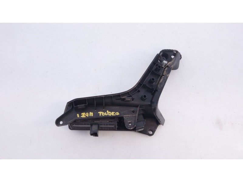 Recambio de mando elevalunas delantero izquierdo para volkswagen touareg r-line 4 motion referencia OEM IAM 3G0959857C  