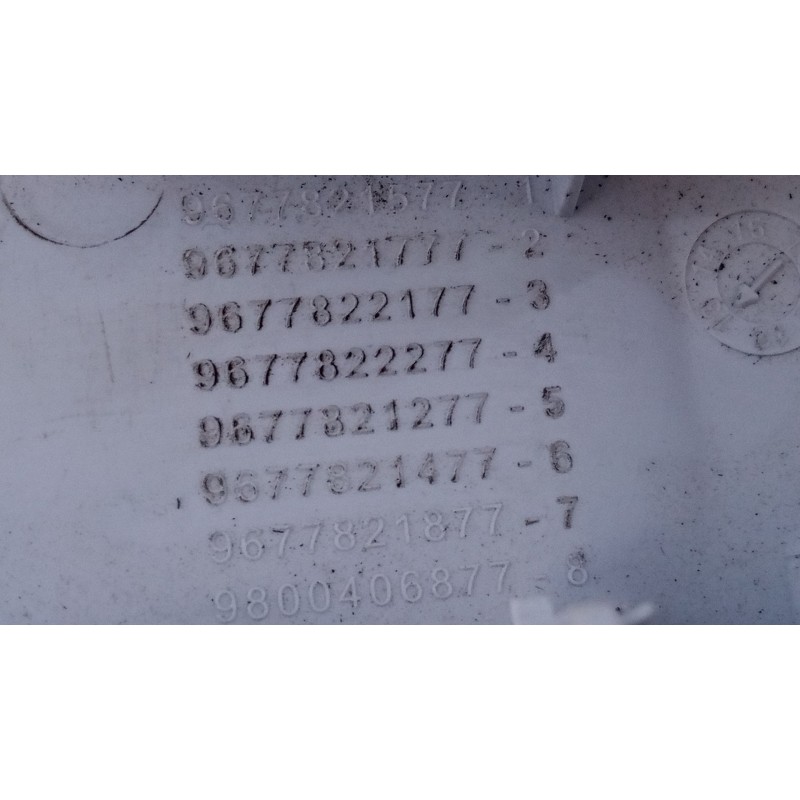 Recambio de luz interior para peugeot 308 active referencia OEM IAM   