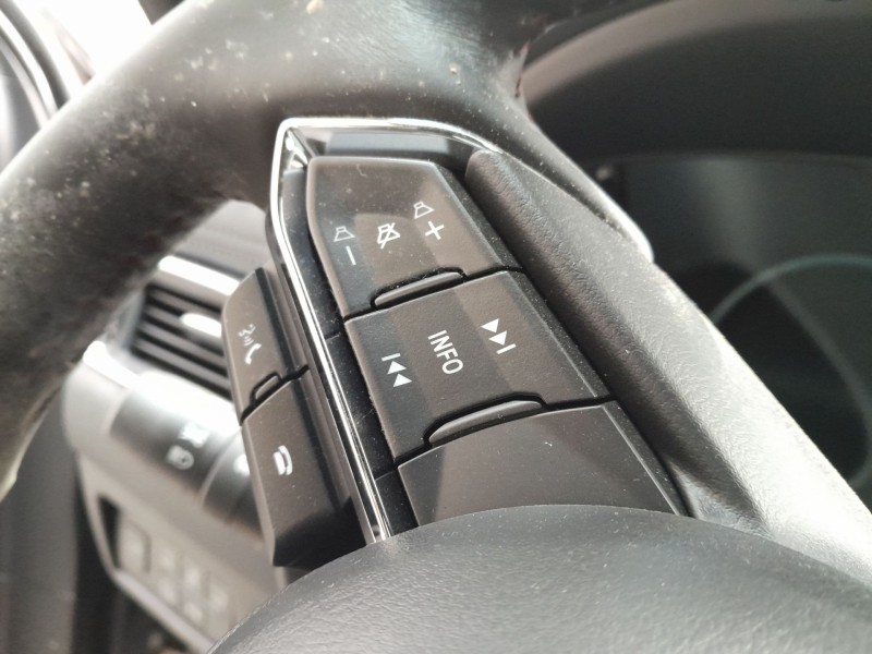 Recambio de volante para mazda cx-5 (kf) 2.0 referencia OEM IAM   