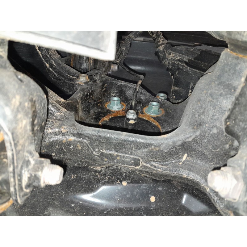 Recambio de mangueta trasera derecha para mazda cx-5 (kf) 2.0 referencia OEM IAM   