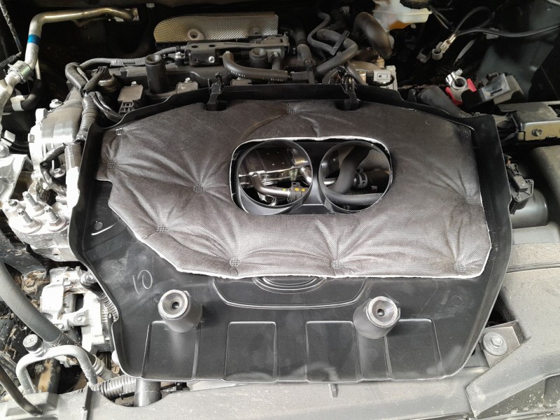 Recambio de tapa motor para mazda cx-5 (kf) 2.0 referencia OEM IAM   