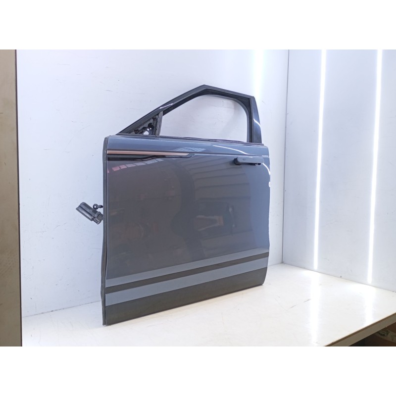 Recambio de puerta delantera izquierda para land rover range rover velar referencia OEM IAM   