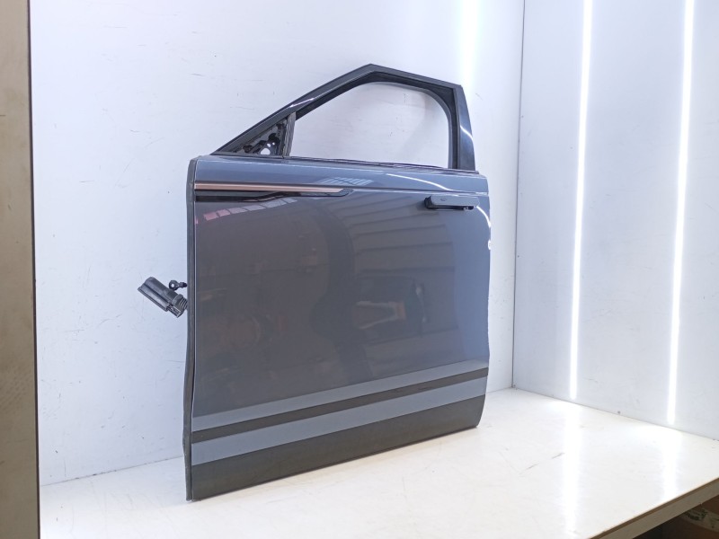Recambio de puerta delantera izquierda para land rover range rover velar referencia OEM IAM   