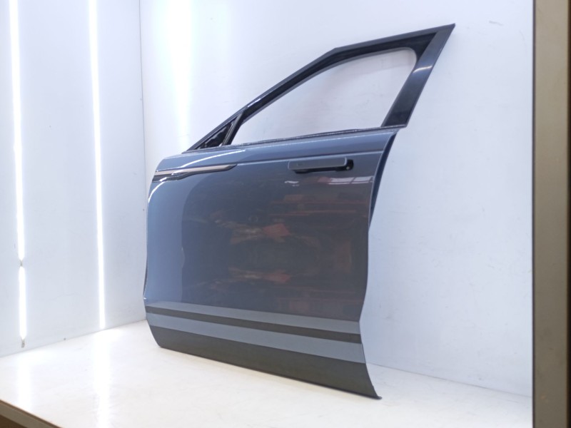 Recambio de puerta delantera izquierda para land rover range rover velar referencia OEM IAM   