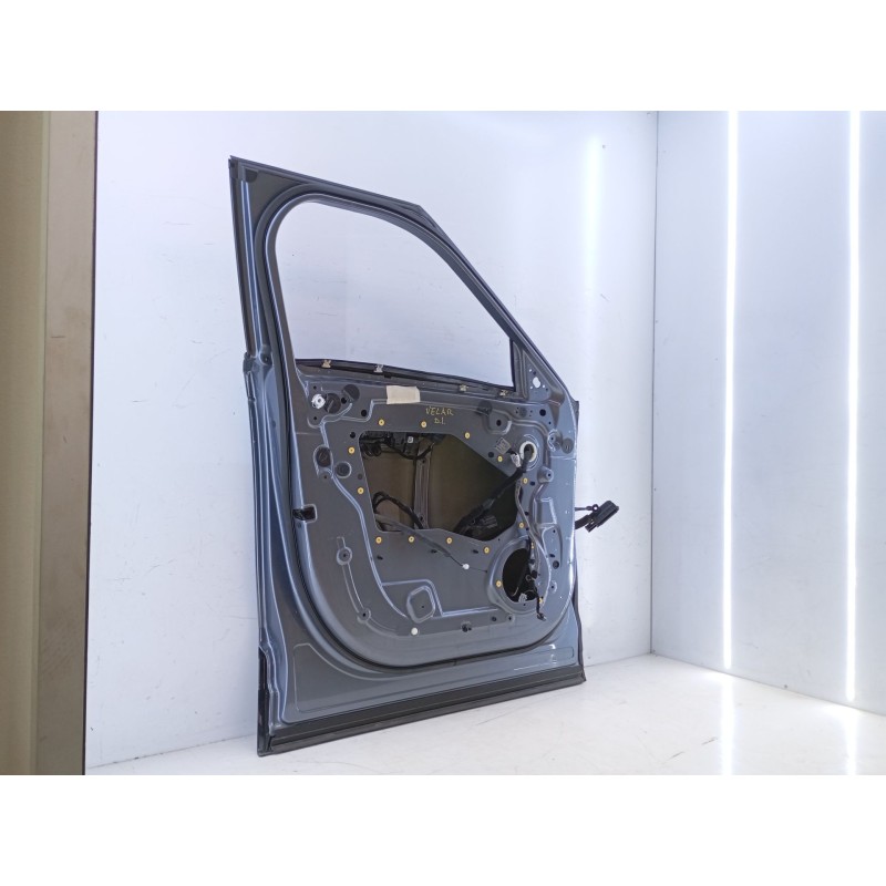 Recambio de puerta delantera izquierda para land rover range rover velar referencia OEM IAM   