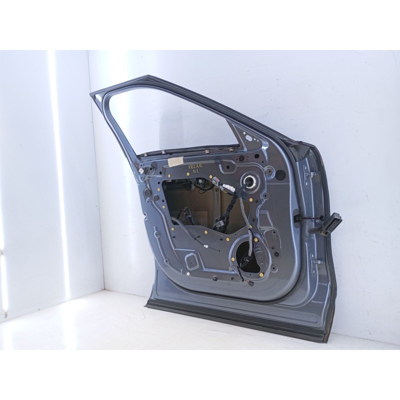 Recambio de puerta delantera izquierda para land rover range rover velar referencia OEM IAM   