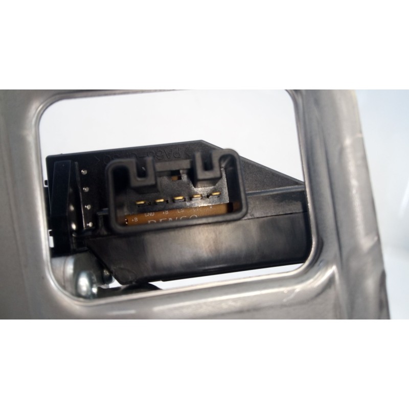 Recambio de motor limpia trasero para toyota yaris hybrid active referencia OEM IAM 851300D190 2596003420 