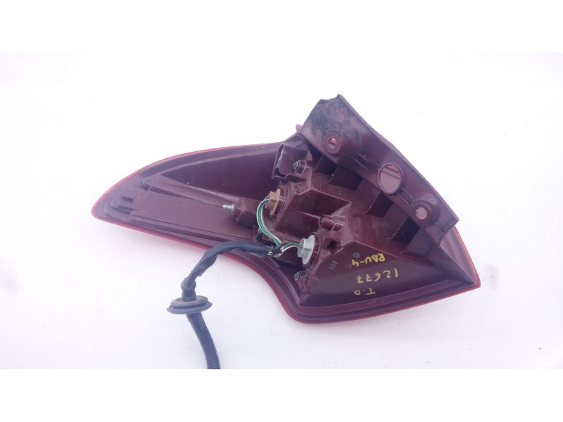 Recambio de piloto trasero derecho para toyota rav 4 advance referencia OEM IAM   