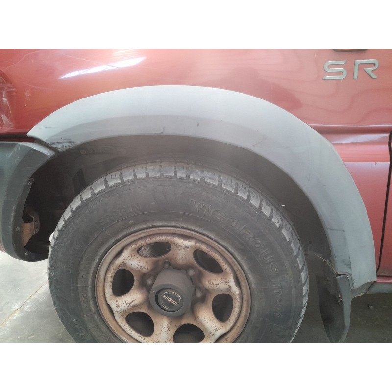 Recambio de aletin delantero izquierdo para nissan terrano ii (r20) 2.7 tdi 4wd referencia OEM IAM   