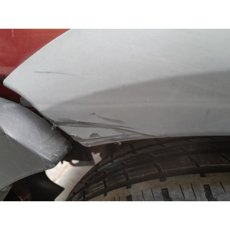 Recambio de aletin delantero izquierdo para nissan terrano ii (r20) 2.7 tdi 4wd referencia OEM IAM   