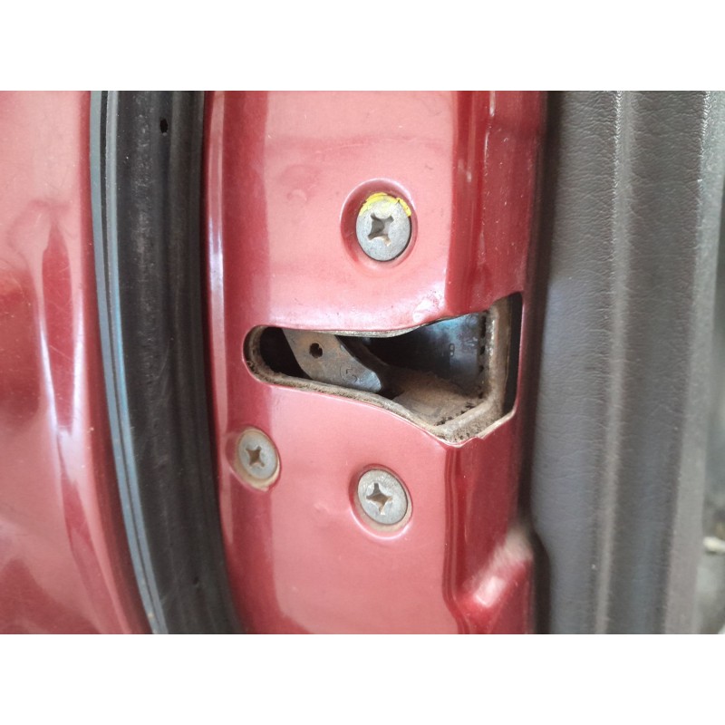 Recambio de cerradura puerta delantera izquierda para nissan terrano ii (r20) 2.7 tdi 4wd referencia OEM IAM   