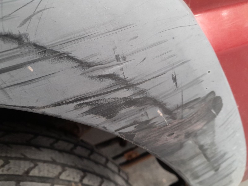 Recambio de aletin trasero derecho para nissan terrano ii (r20) 2.7 tdi 4wd referencia OEM IAM   