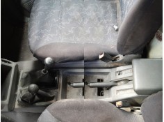 Recambio de consola central para nissan terrano ii (r20) 2.7 tdi 4wd referencia OEM IAM   
