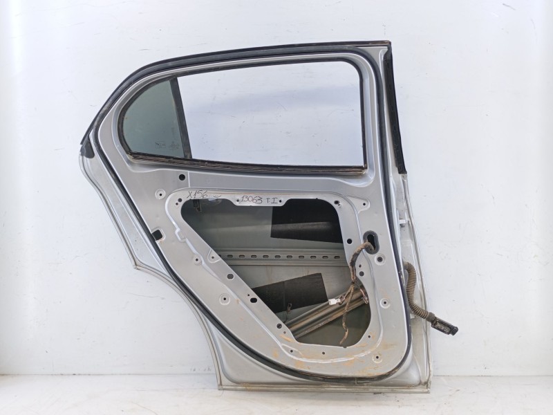 Recambio de puerta trasera izquierda para mercedes-benz clase gla (x156) gla 220 d 4-matic (156.905) referencia OEM IAM   