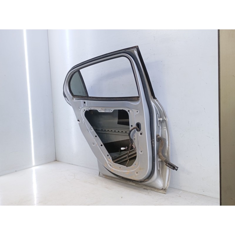 Recambio de puerta trasera izquierda para mercedes-benz clase gla (x156) gla 220 d 4-matic (156.905) referencia OEM IAM   