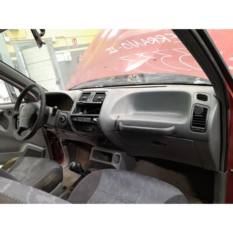 Recambio de salpicadero para nissan terrano ii (r20) 2.7 tdi 4wd referencia OEM IAM   