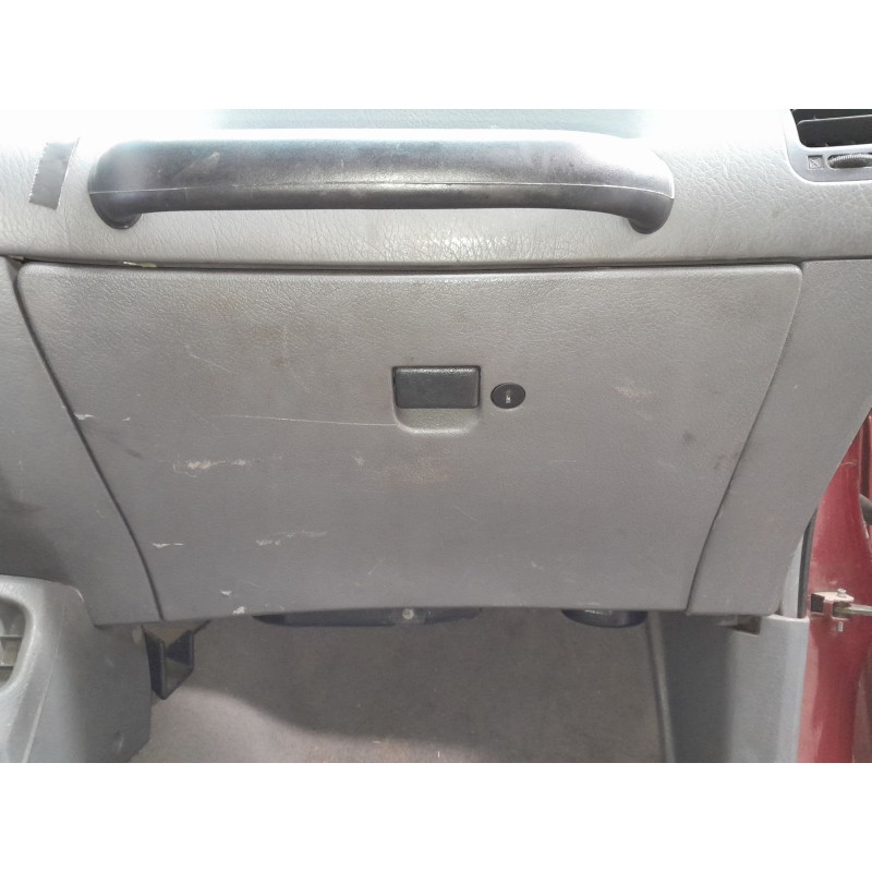 Recambio de guantera para nissan terrano ii (r20) 2.7 tdi 4wd referencia OEM IAM   