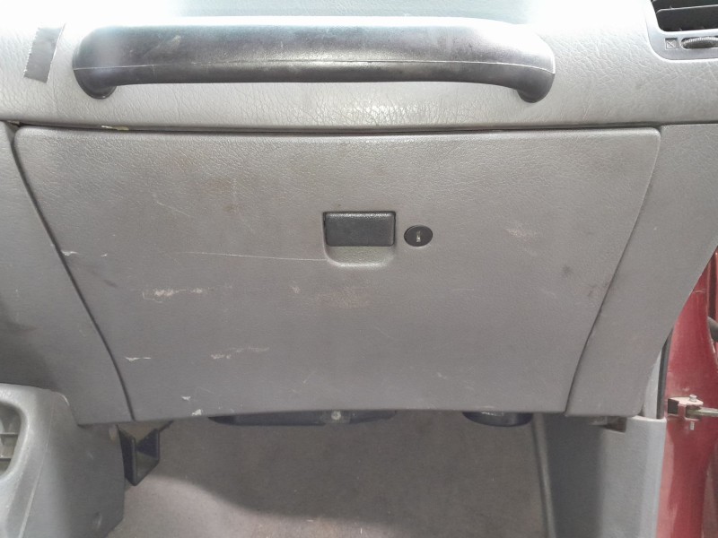 Recambio de guantera para nissan terrano ii (r20) 2.7 tdi 4wd referencia OEM IAM   