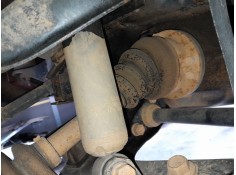 Recambio de amortiguador delantero izquierdo para nissan terrano ii (r20) 2.7 tdi 4wd referencia OEM IAM   