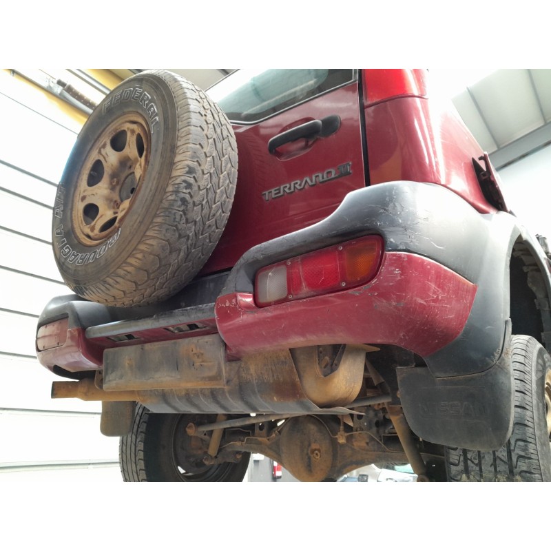 Recambio de paragolpes trasero para nissan terrano ii (r20) 2.7 tdi 4wd referencia OEM IAM   