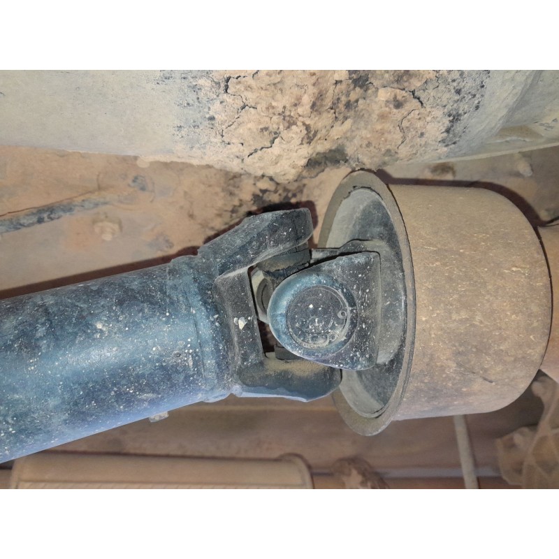 Recambio de transmision central para nissan terrano ii (r20) 2.7 tdi 4wd referencia OEM IAM   