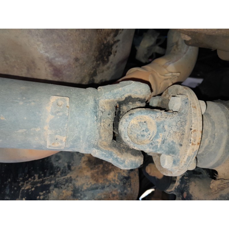 Recambio de transmision central delantera para nissan terrano ii (r20) 2.7 tdi 4wd referencia OEM IAM   