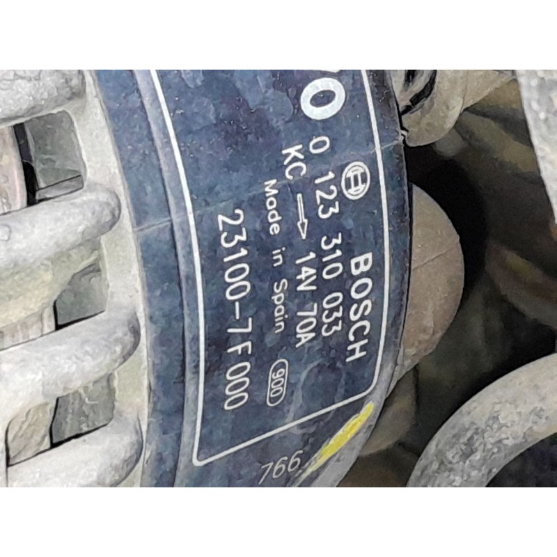 Recambio de alternador para nissan terrano ii (r20) 2.7 tdi 4wd referencia OEM IAM   