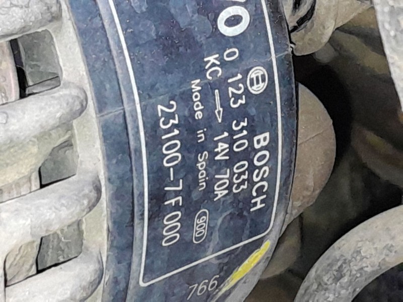 Recambio de alternador para nissan terrano ii (r20) 2.7 tdi 4wd referencia OEM IAM   