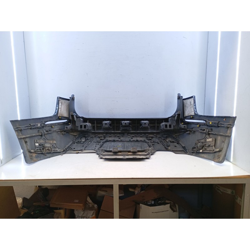 Recambio de paragolpes trasero para land rover range rover velar referencia OEM IAM   