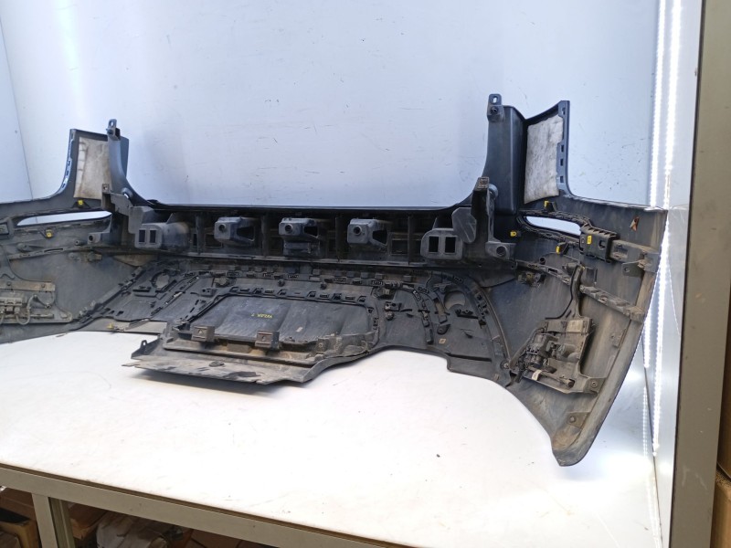 Recambio de paragolpes trasero para land rover range rover velar referencia OEM IAM   