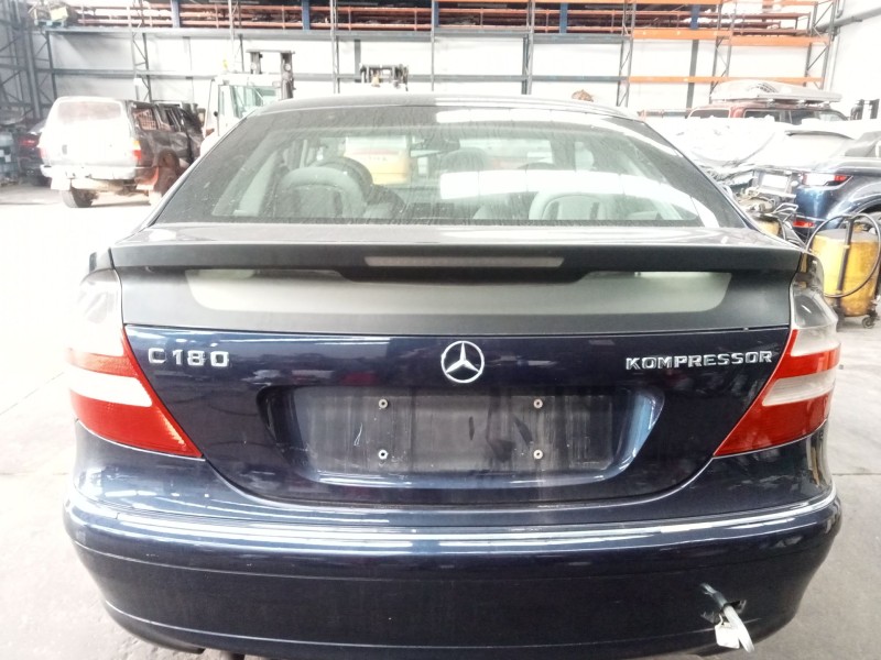 mercedes-benz clase c (w203) berlina del año 2006