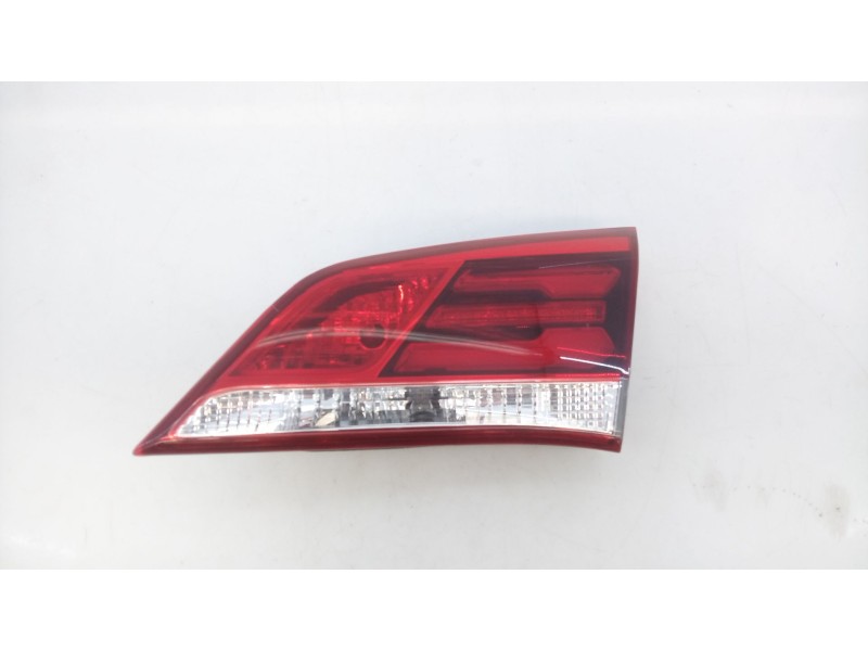 Recambio de piloto trasero derecho porton para hyundai i40 style referencia OEM IAM   